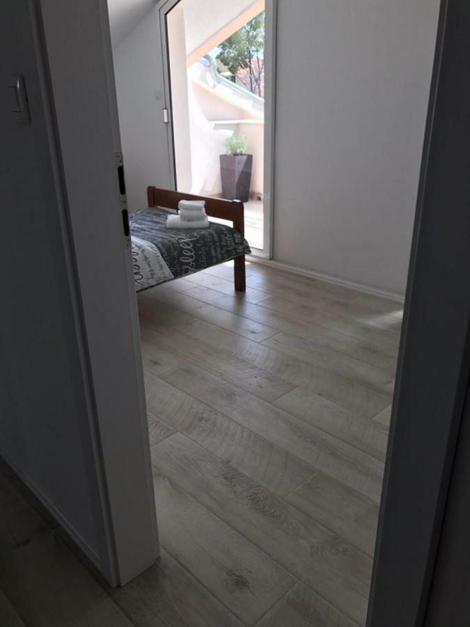 Relaxing Whole Top Floor Apartment By The Sea ザボリッチ エクステリア 写真