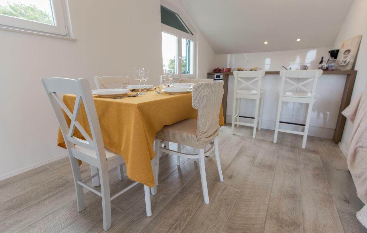 Relaxing Whole Top Floor Apartment By The Sea ザボリッチ エクステリア 写真