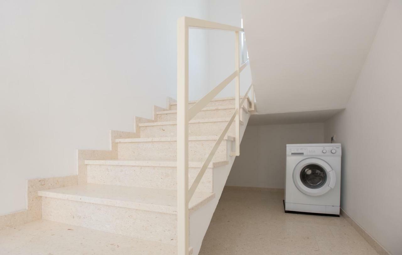 Relaxing Whole Top Floor Apartment By The Sea ザボリッチ エクステリア 写真